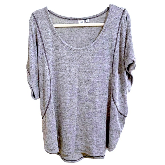 GAP Tops - GAP women’s gray knit top